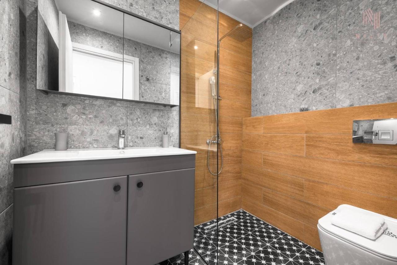 The Skysphere, Nilie Hospitality Mgmt Apartment Tesalonika Bagian luar foto