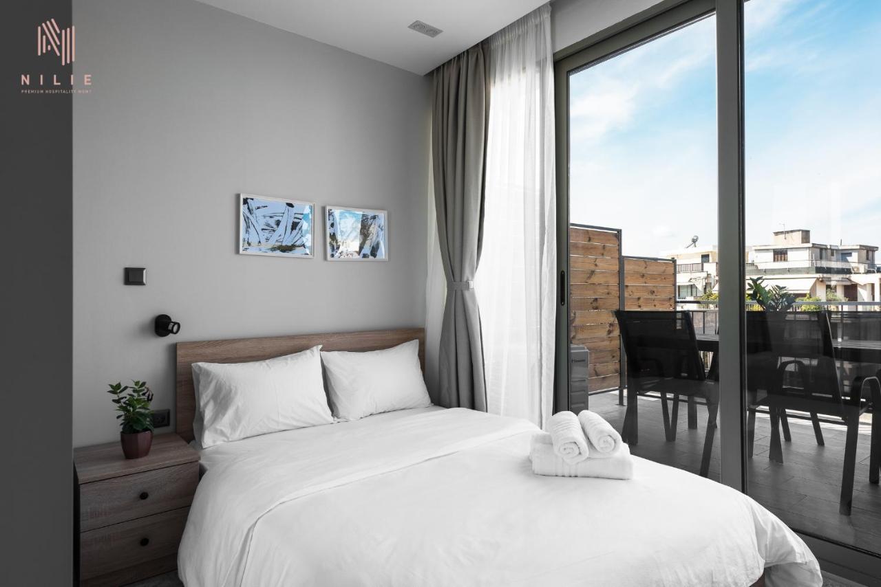 The Skysphere, Nilie Hospitality Mgmt Apartment Tesalonika Bagian luar foto