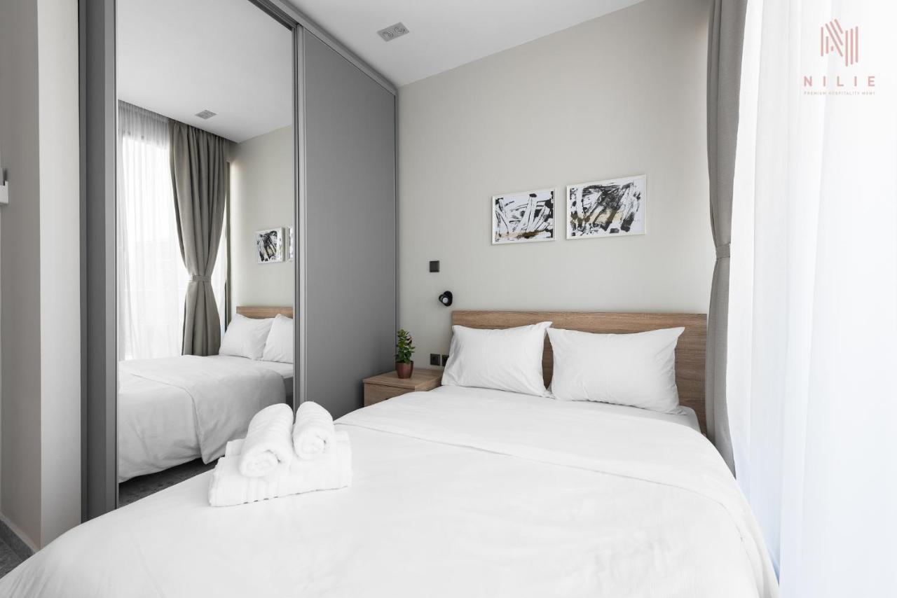 The Skysphere, Nilie Hospitality Mgmt Apartment Tesalonika Bagian luar foto